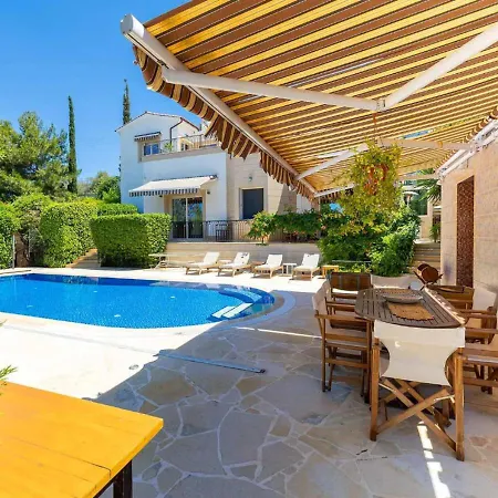 Villa Jack Jones